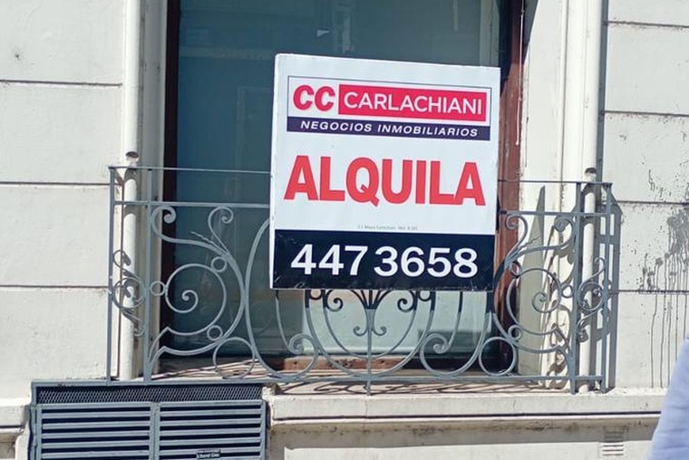 Casa USO PROFESIONAL- COMERCIAL- INSTITUCIONAL
