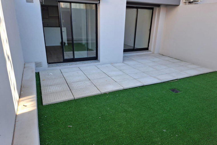 VENTA - Sarmiento / Montevideo - 1 dorm c/patio