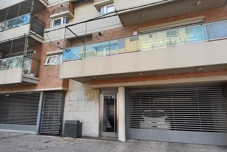 Semipiso, vistas 360ª, patioterraza y balcones incluye cochera para dos autos