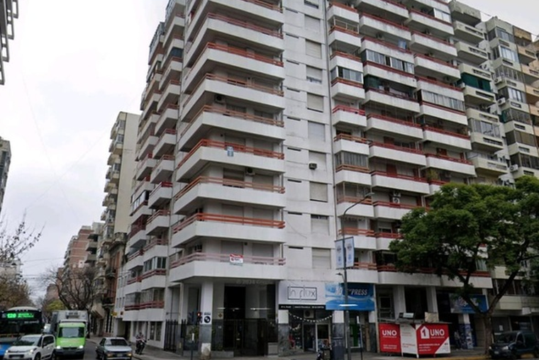 AV. Pellegrini. Venta 1 Dormitorios