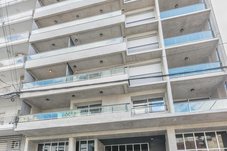 Departamento en venta, PTE. ROCA Y CATAMARCA