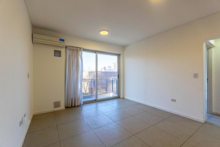 DEPARTAMENTO DE UN DORMITORIO VENTA SOLARIUM Y PARRILLERO REP. DE LA  SEXTA ROSARIO