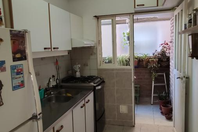 ALQUILO HERMOSO Y AMPLIO DEPTO 2 DORMITORIOS BARRIO LA SEXTA