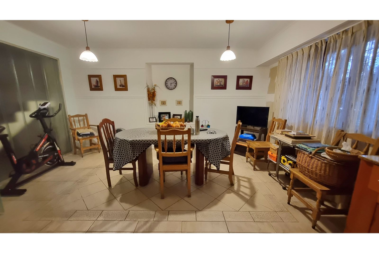 OLIVE  1399  -  CASA 3 DORMITORIOS C/COCHERA - LA FLORIDA -