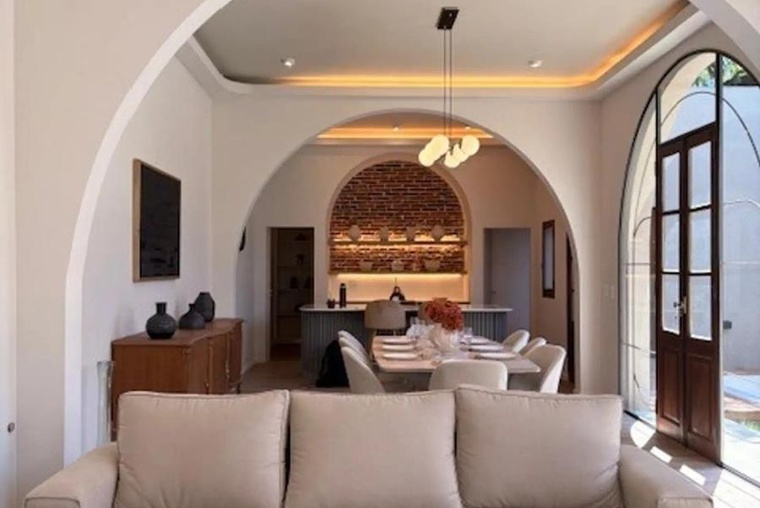 Casa en venta 4  dormitorios Rosario Nuestra Señora de Lourdes