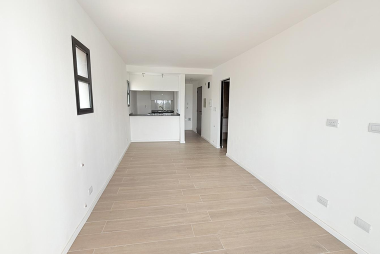 DEPARTAMENTO DE DOS DORMITORIOS VENTA QUINCHO Y PARRILLERO ABASTO ROSARIO