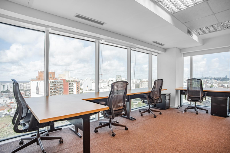 Alquiler de oficina comercial para 5 personas en MONTEVIDEO, World Trade Center III .