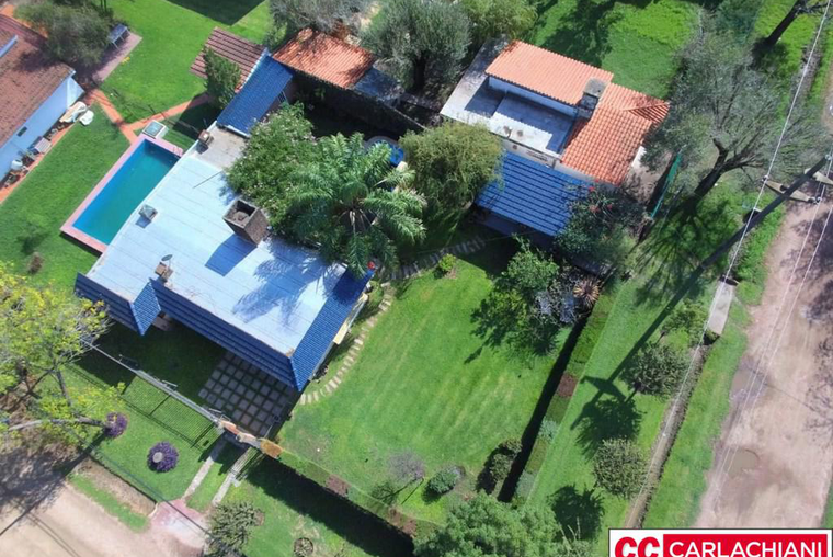 Funes - Hermosa casa con pileta - Gran jardín - Doble Ingreso - 100 mts Ruta