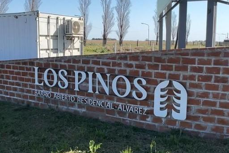 Terreno en venta Barrio los Pinos II, Álvarez
