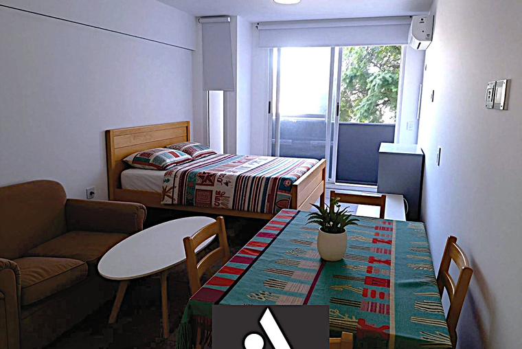 MONOAMBIENTE + COCHERA (OPCIONAL)