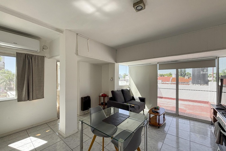 Departamento de 1 dormitorio con terraza exclusiva en Abasto