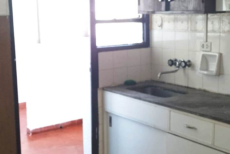 Dpto dos dormitorios. Cochera.